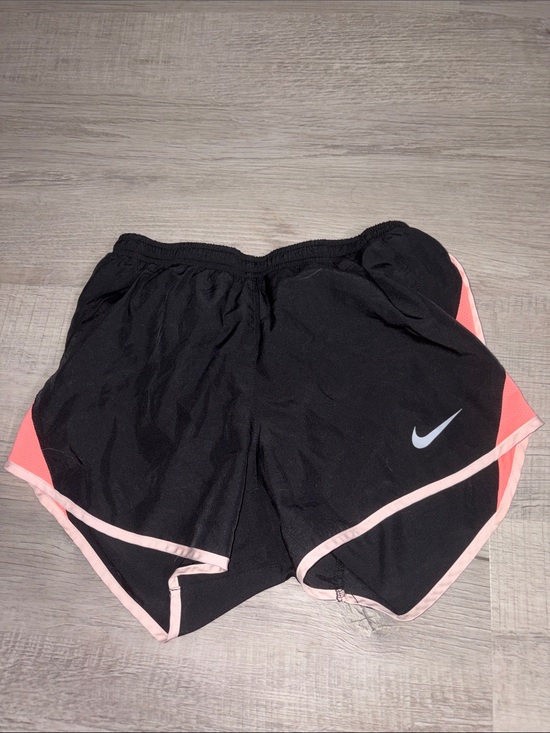 Nike Pants - Nike Women’s Black Athletic Shorts with Pink Accents